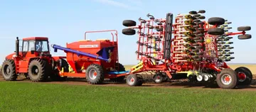 Российский комбинированный посевной комплекс AGROMASTER Agrator Tillerdisk-9000 