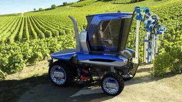 Концепт нового портального трактора для садов и виноградников New Holland Straddle Tractor отмечен наградой за лучший дизайн