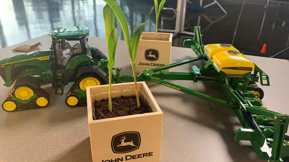 John Deere добавил еще 7 стартапов в программу Startup Collaborator 2022
