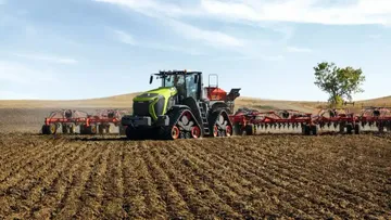 CLAAS XERION 12.650 стал лучшим высокомощным трактором по итогам конкурса FARM MACHINE 2024