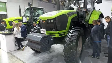 Вошедшие в Koblik Group дилеры КУЗНИЦА представили тракторы ZOOMLION на выставке АГРОС-2023