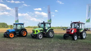 Тракторы для соревнований Открытого чемпионата России по пахоте 2023