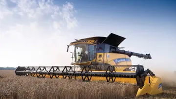 New Holland представит обновленные комбайны CR и CX в 2024 году 