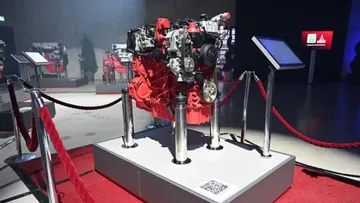 Новый четырехцилиндровый двигатель TCD 3.9 мощностью 176 л.с. от Deutz и John Deere