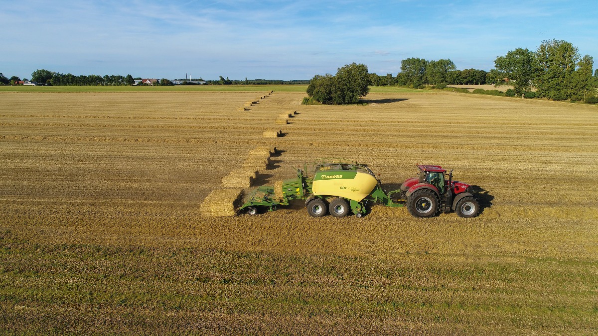 Автоматическая укладка тюков Krone BaleCollect при помощи GPS-управления 