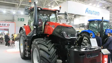 Трактор Optum 300 CVX впервые представлен в России