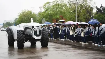 Обновленный водородный трактор с автопилотом Beidou