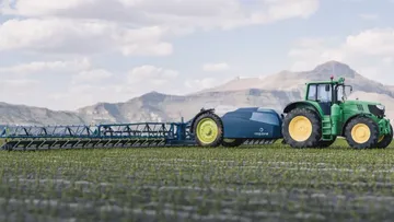 Система Dual.Volt.24M от crop.zone GmbH и John Deere