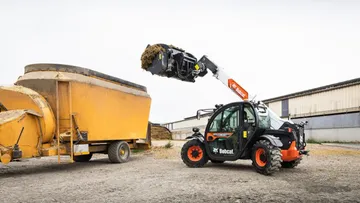 Новый компактный телескопический погрузчик Bobcat TL25.60 Agri