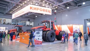Экспозиция Петербургского тракторного завода на АГРОСАЛОН-2022
