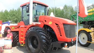 Обновленный трактор Т-360Ш на АГРОВОЛГЕ-2022