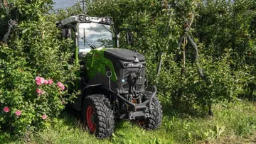 Новый электротрактор Fendt e107 V Vario в работе