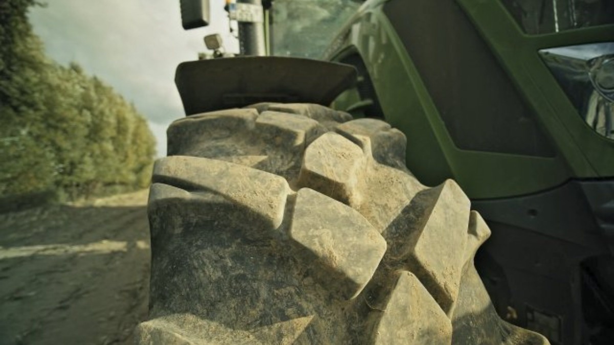 Новые шины Continental TractorMaster Hybrid