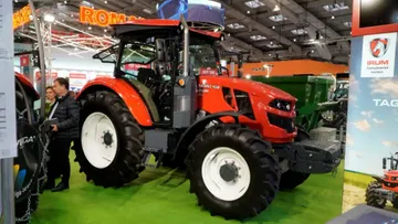 Румынский трактор IRUM TAGRO 102 на выставке Agritechnica 2023