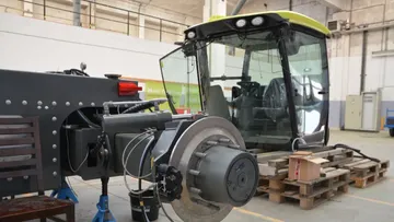 Компания H2Trac переименована Еox Tractors, назначено новое руководство