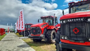 Тракторы Кировец К-7М и К-5  и новые условия гарантийно-сервисного обслуживания