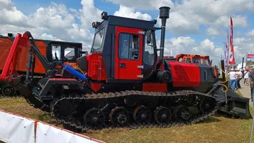 Гусеничный трактор ТЛС-5 «Барнаулец» 