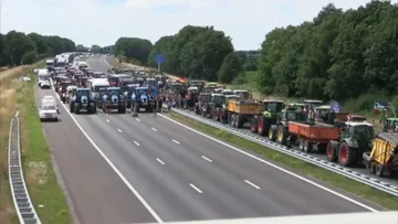 Протесты фермеров на тракторах в Италии