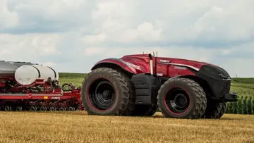 Прототип умного автономного трактора Case IH в поле