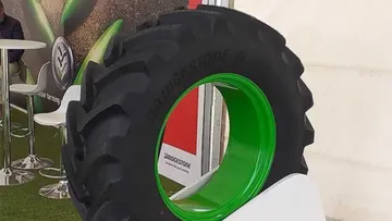 Сельхозшины Bridgestone VX-R Tractor на полевой выставке Demoagro 2023 в Испании