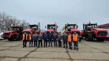 Новые тракторы Кировец выехали с территории официального дилера завода — ООО МТК «Башсельхозтехника»