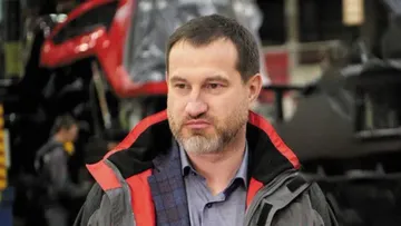 Сергей Серебряков — директор АО «Петербургский тракторный завод» (ПТЗ)