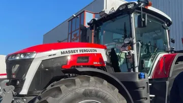 Новый трактор Massey Ferguson 9S.425 (инсайдерское фото)