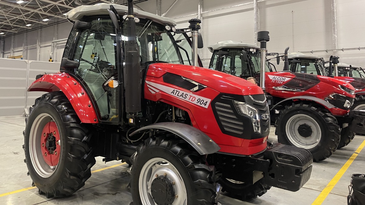 Китайский трактор HANWO ATLAS TD 904
