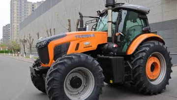 Обновленный трактор ENSIGN YX 2404-N для российского рынка