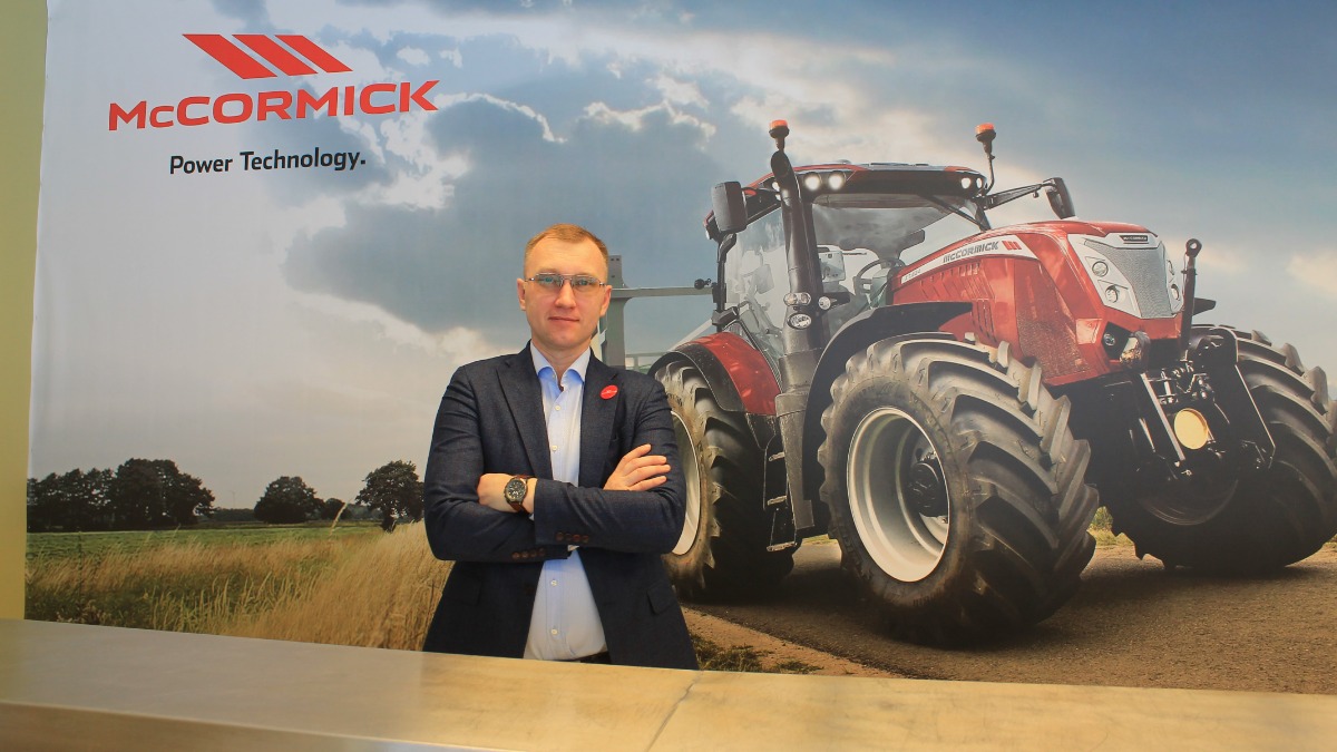 В Подмосковье прошел зимний тест-драйв тракторов McCormick - glavpahar.ru