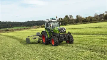 Электрический трактор Fendt e100 Vario