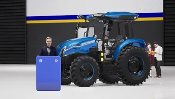 Виртуальный тест-драйв нового трактора New Holland T4 Electric Power с помощью платформы Microsoft Touchcast