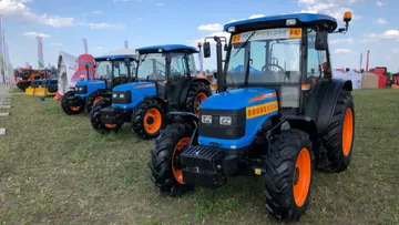 Экспозиция тракторов Агромаш на Всероссийском дне поля-2023